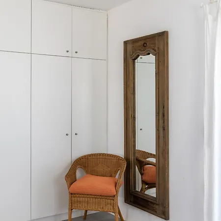 Villa Mykonian Ode With Stunning Sunrise & Sunset Views Psarrou