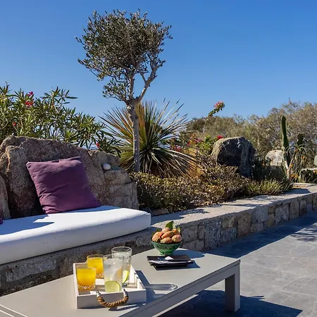 Villa Mykonian Ode With Stunning Sunrise & Sunset Views Psarrou