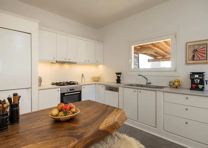 Mykonian Ode With Stunning Sunrise & Sunset Views Willa