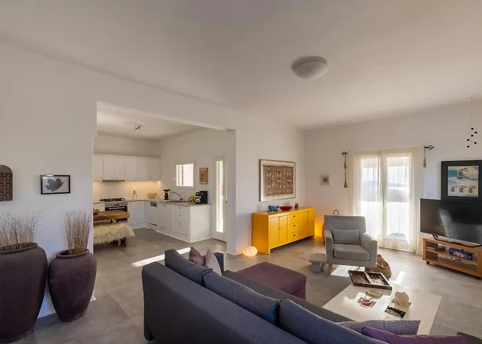 Mykonian Ode With Stunning Sunrise & Sunset Views Willa Psarrou