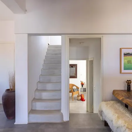 Mykonian Ode With Stunning Sunrise & Sunset Views Вилла *