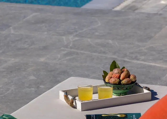 Mykonian Ode With Stunning Sunrise & Sunset Views Villa Psarrou